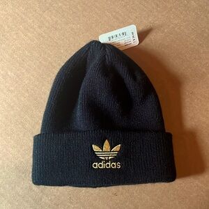Adidas Women's Black & Gold Metallic Trefoil Cold Weather Beanie Style Hat NWT
